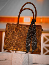 The Drover Handbag {Tan}