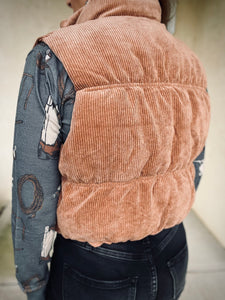 The Laredo Puffer Vest {Camel}