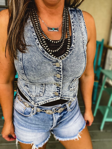 Dallas Denim Crop Vest {Acid Wash}