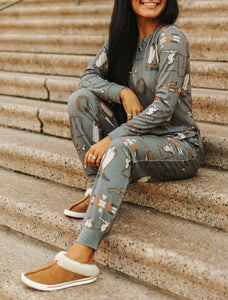 Loungy Lariat Joggers