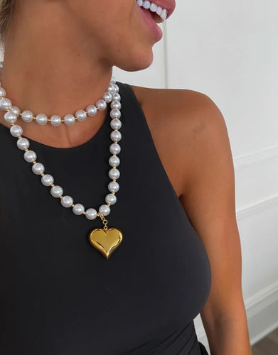 Wrap Around Pearl Heart Necklace