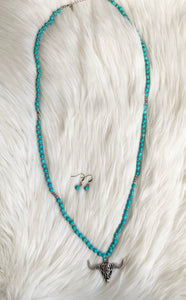 Beaded Bull Skull Necklace Set {Turquoise}