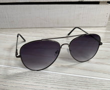 Remi Round Aviators {Black}